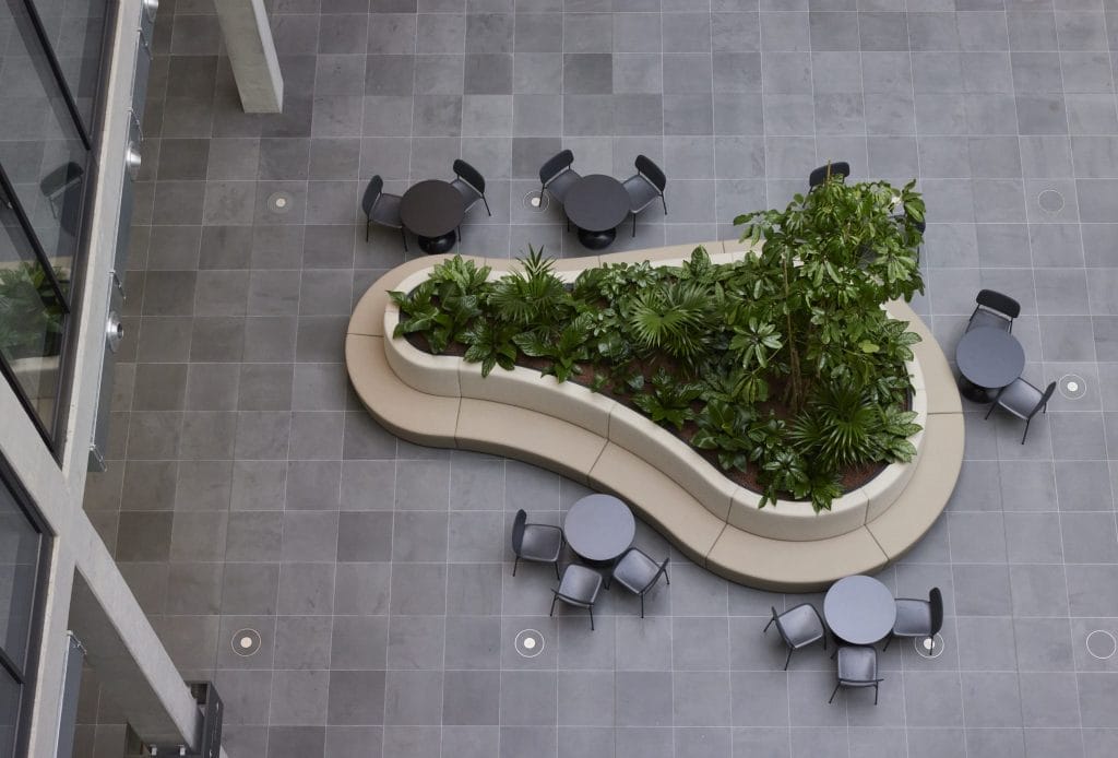 Hochmoderne, nachhaltige Büroräume mit moderner Architektur bei EDGE Workspaces.