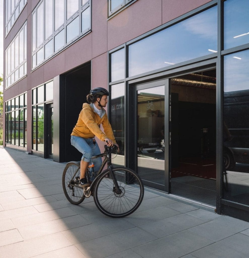 Discover the city the green way—complimentary bikes available at reception for your next adventure on two wheels